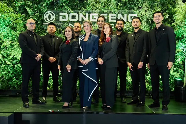 Première canadienne Dongfeng à Montréal — photo 77