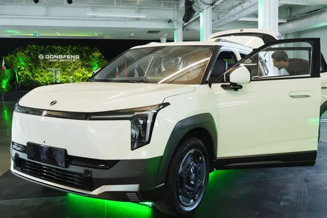 Véhicules Dongfeng lors de la première canadienne 2026 à Montréal — photo 59